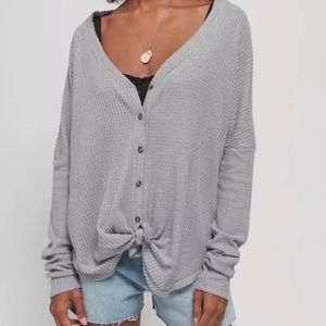 Urban Outfitters Knit size M